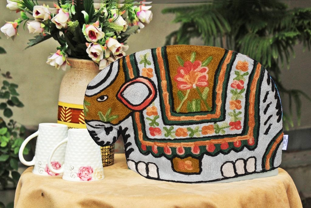 Elephan Style Kashmiri Hand Embroidered Tea Cosy 12’