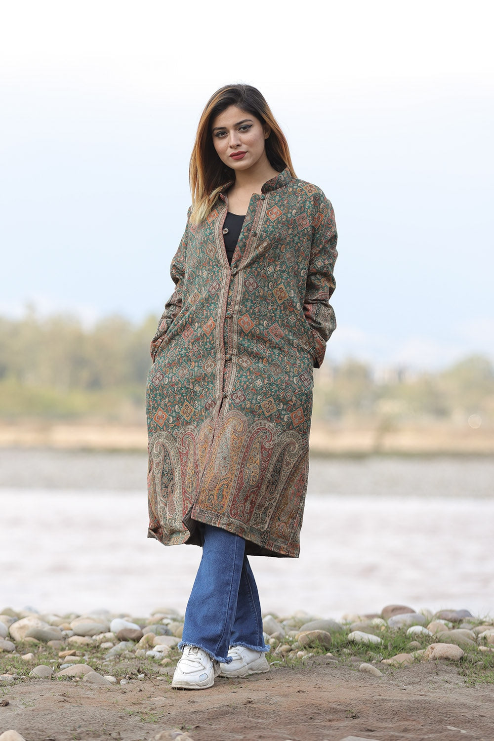 EXOTIC GREEN Colour Kani Jacket Along With New Designer Jaal