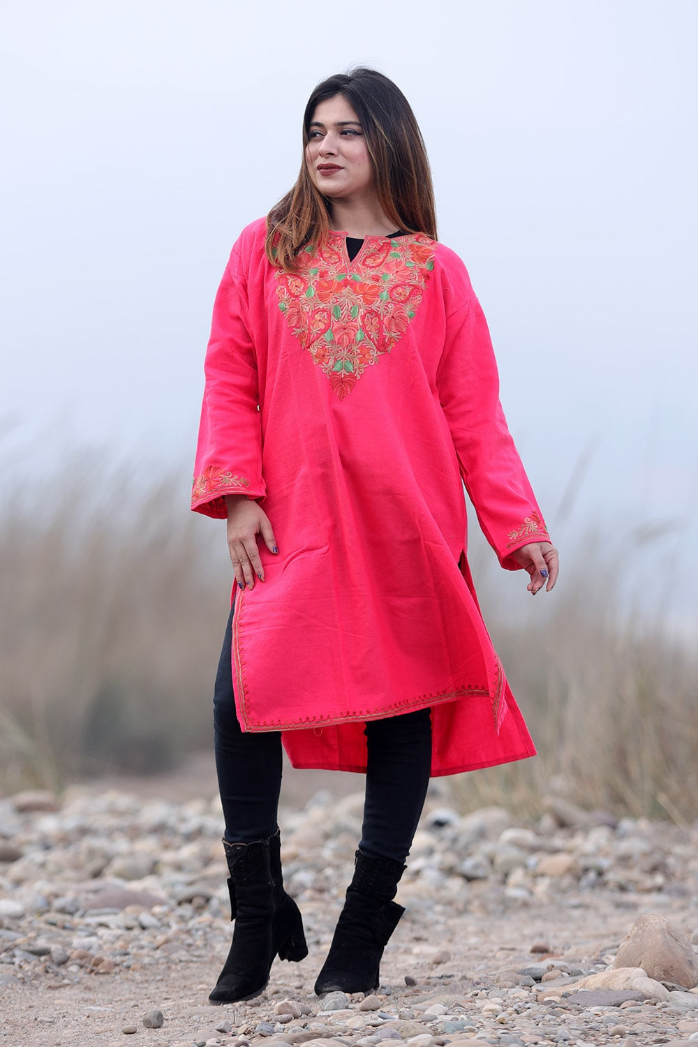 Fussia Pink Color Kashmiri Aari Work Embroidered Woolen