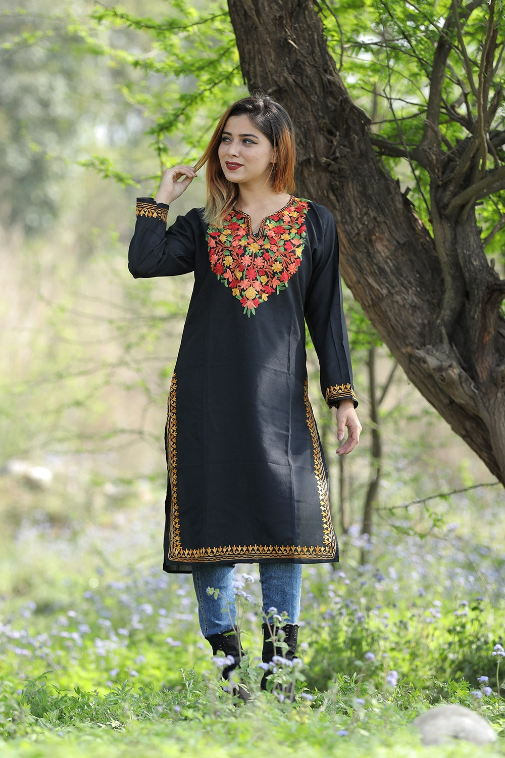 Black Kurtis - Buy Ethnic Black Kurtis Online For Women & Girls In India –  Indya