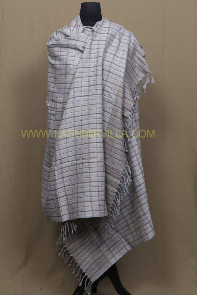 Gray Colour Check Woolen Shawl Gives Glamorous Look.