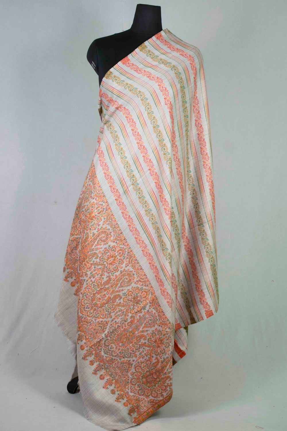 Grey Colour Designer Shawl With Beautifully Highlighted