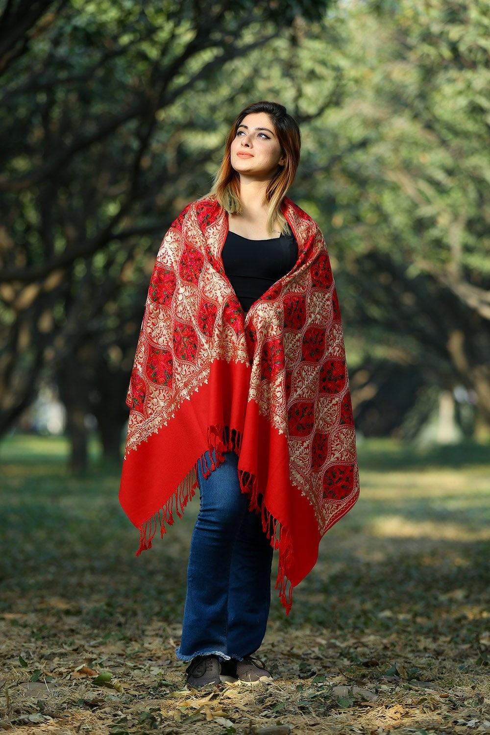 HOT RED MULTICOLOURED EMBROIDERED STOLE KEEPS CALM