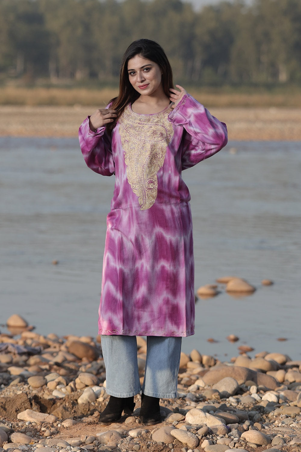 LAVENDER PURPLE COLOUR TIE-DYE Aari Tilla Work Embroidered