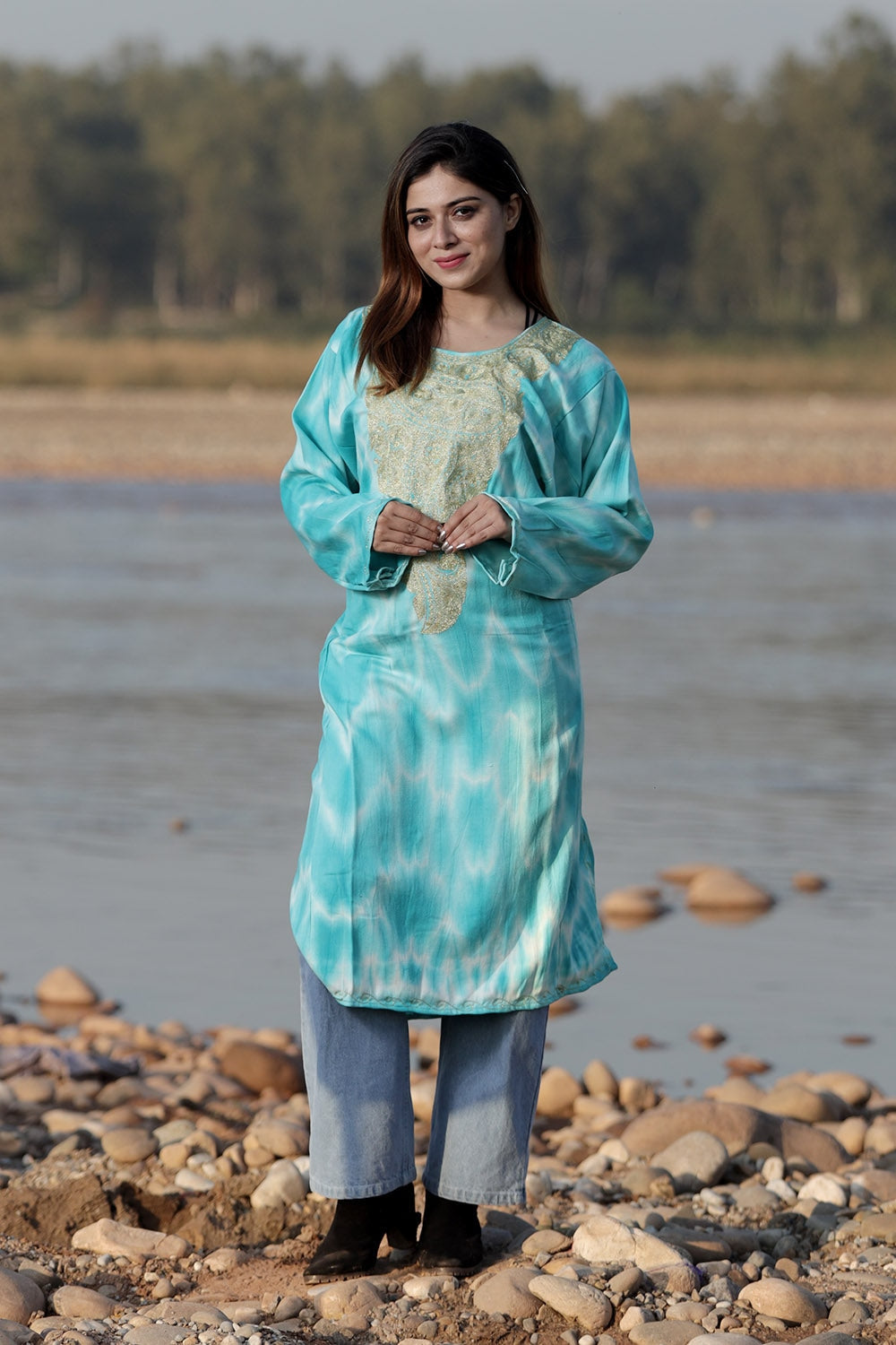 LOVELY DEEP FIROZI COLOUR TIE-DYE Aari Tilla Work