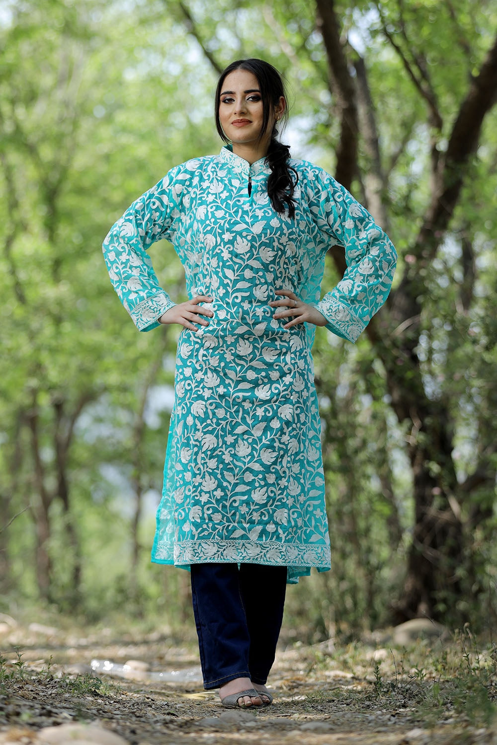 ISHIEQA's Dark Green Georgette Chikankari Kurti - DC1301C | Elegant saree,  Designer dresses indian, Designer dresses