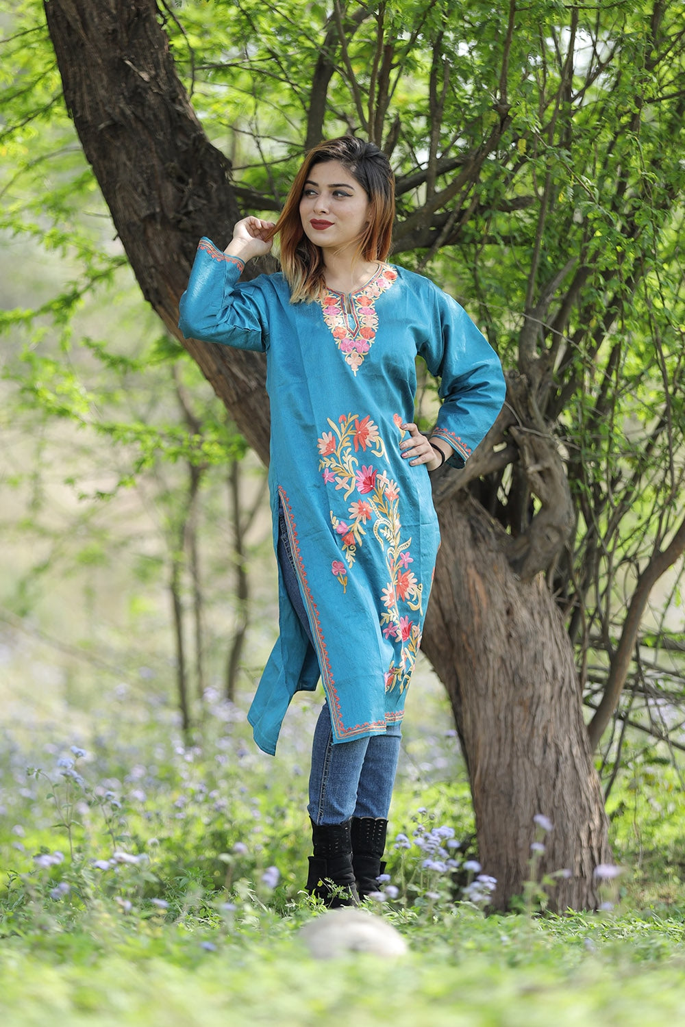 Mesmerizing Firozi Blue Colour Rayon Silk Kurti