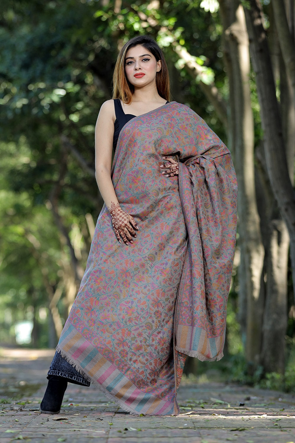 MULTI COLOUR SHAWL WITH ZARI & KANI WORK DEFINES ROYAL