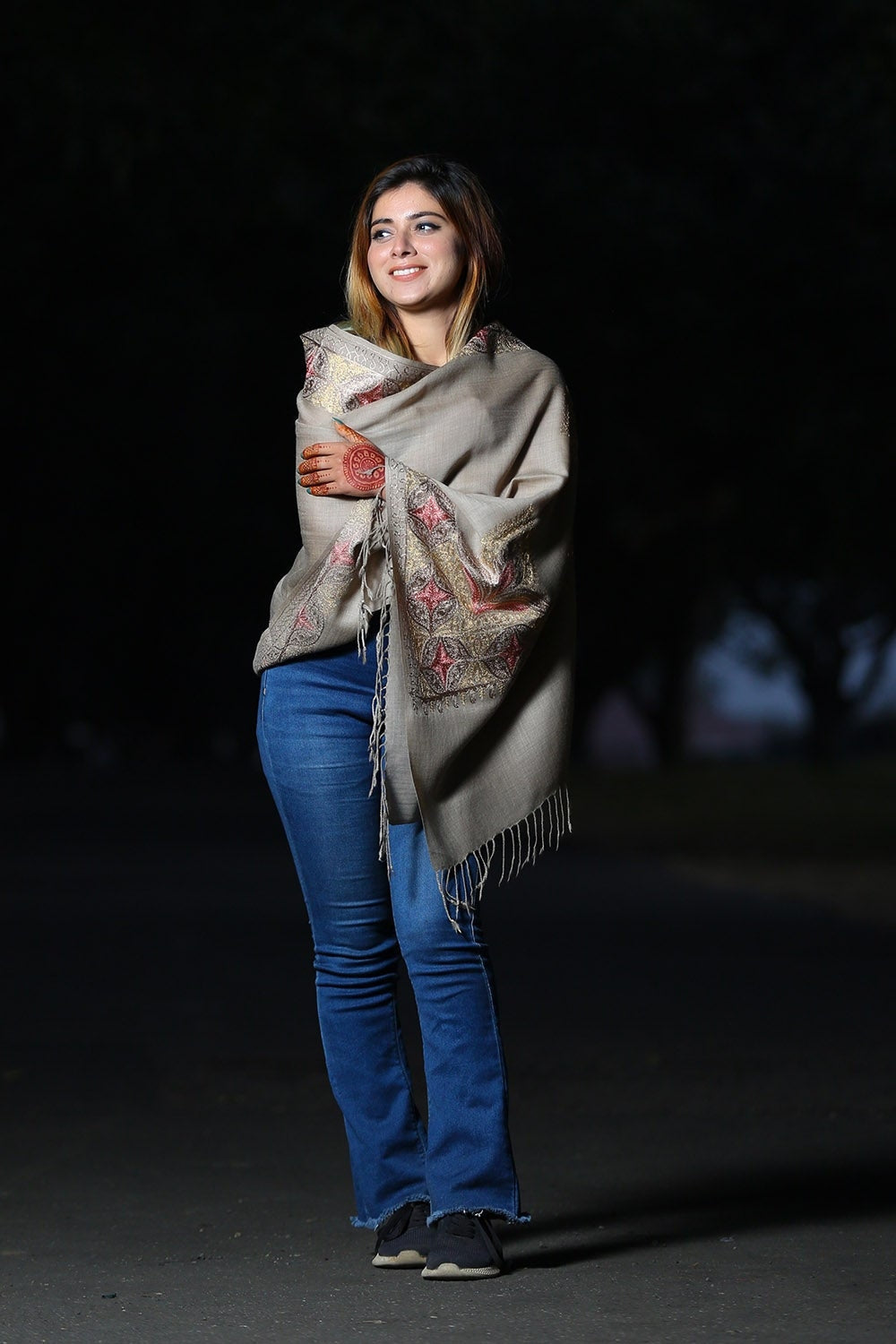 NEUTRAL BEIGE COLOUR TILLA EMBROIDERED STOLE DEFINES DEEP