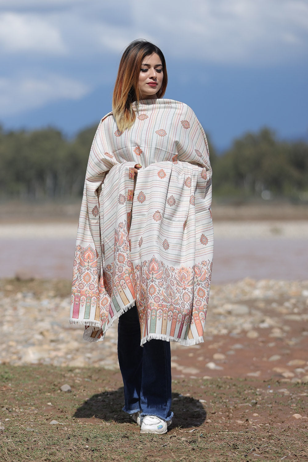 Pearl White Colour Shawl With Flower Pattern Style Bold