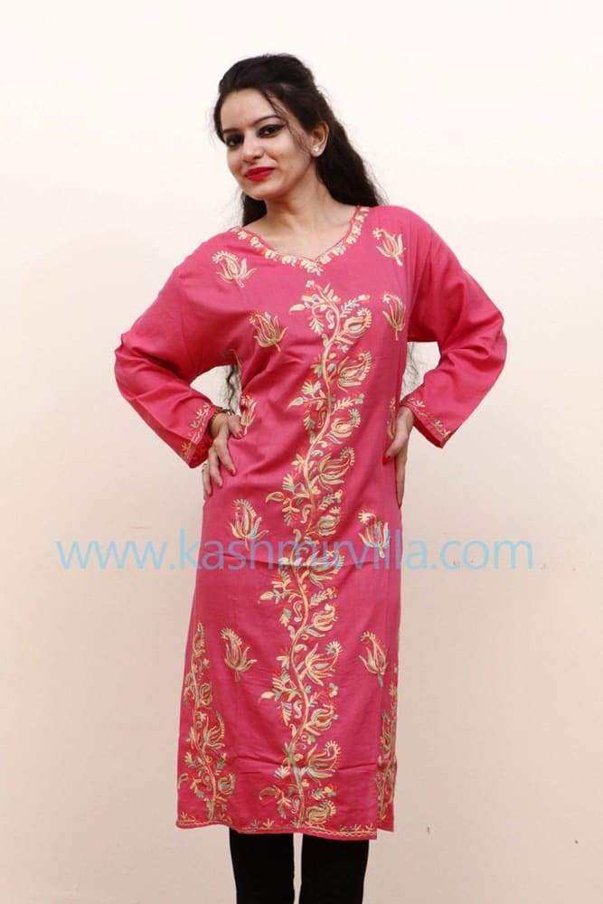 Pink Colour Kurti With Unique Design Of Bail And Motifs
