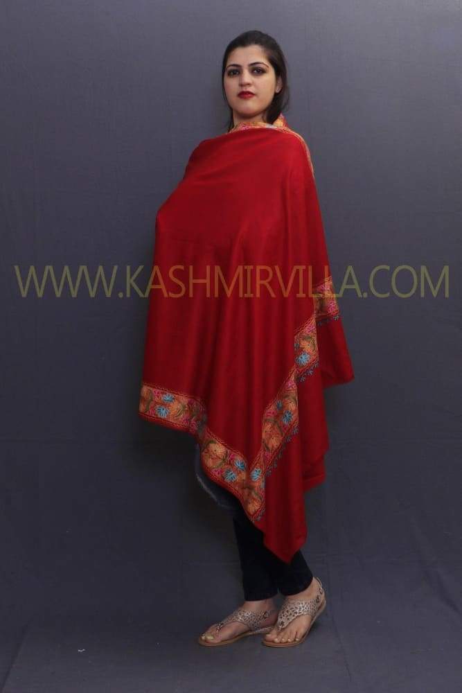 Ravishing Red Colour Base With Four Sided Running Border