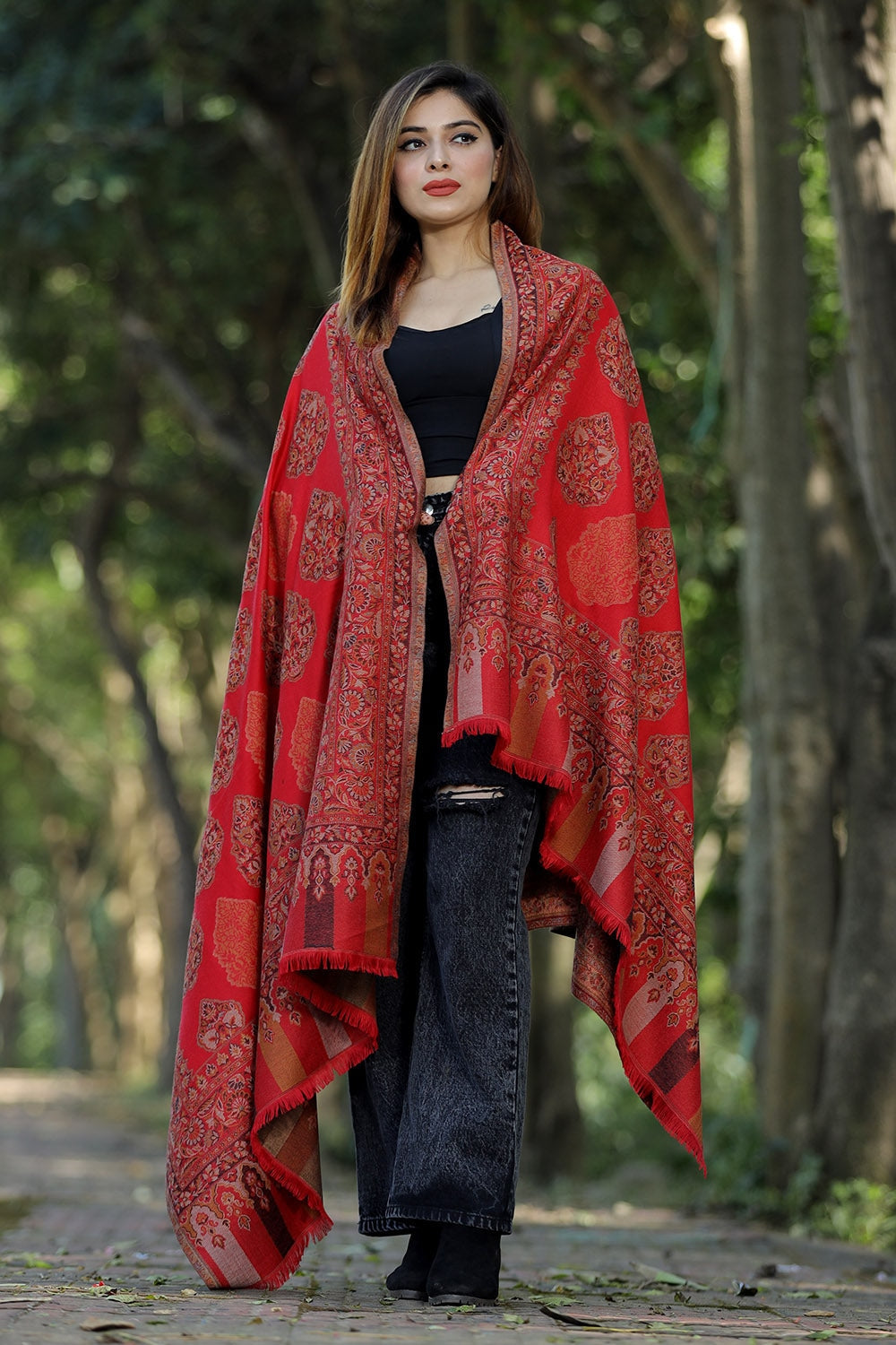 RED COLOUR SHAWL WITH ZARI & KANI WORK DEFINES ROYAL