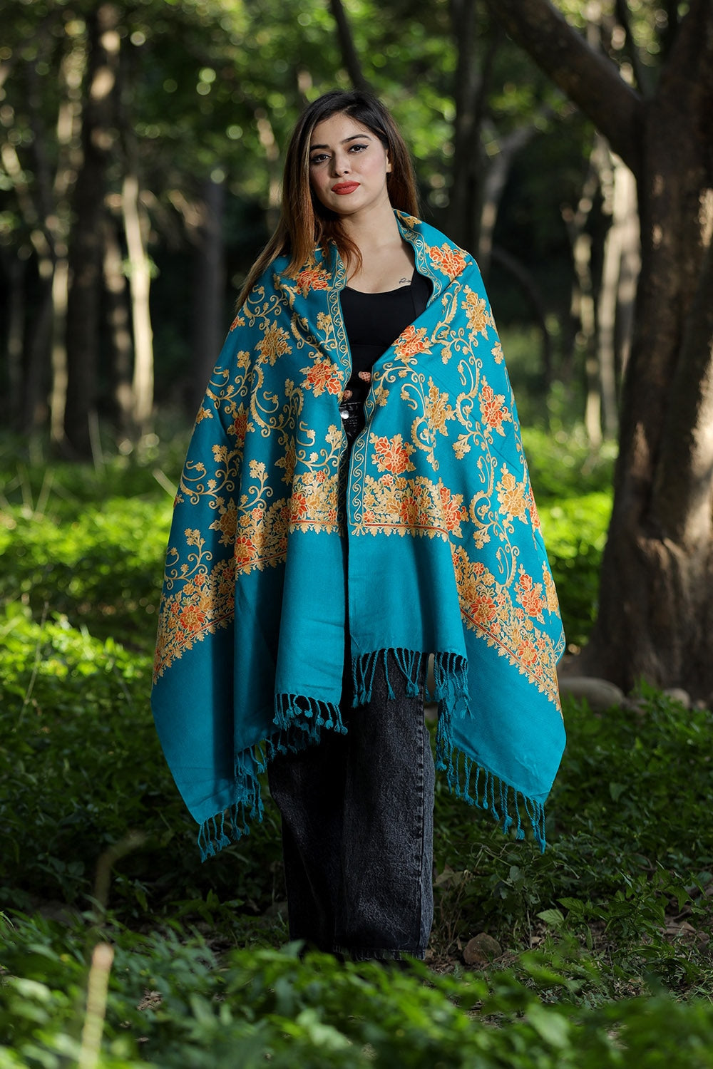 Sea Green Colour Wolen Base With Rich All Over Kashmiri Jaal