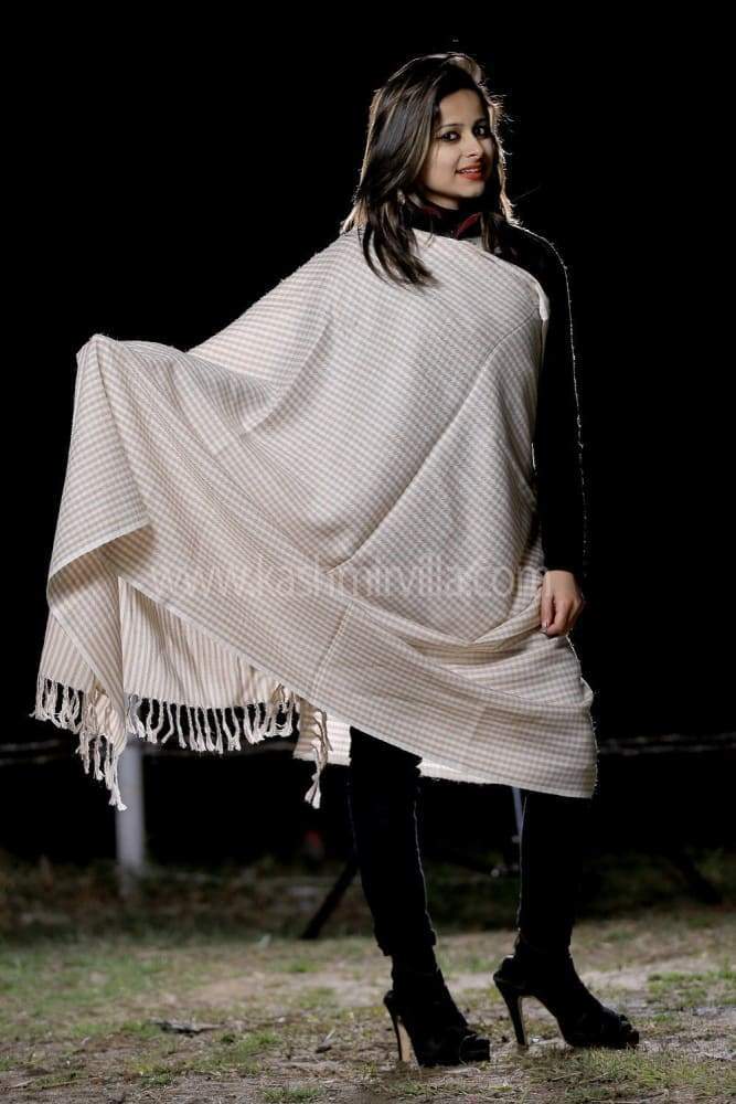 White Colour Check Woolen Shawl Gives Glamorous Look.