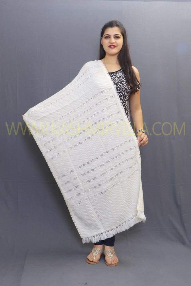 White Colured Knitting Stole Enriched With New Stylish